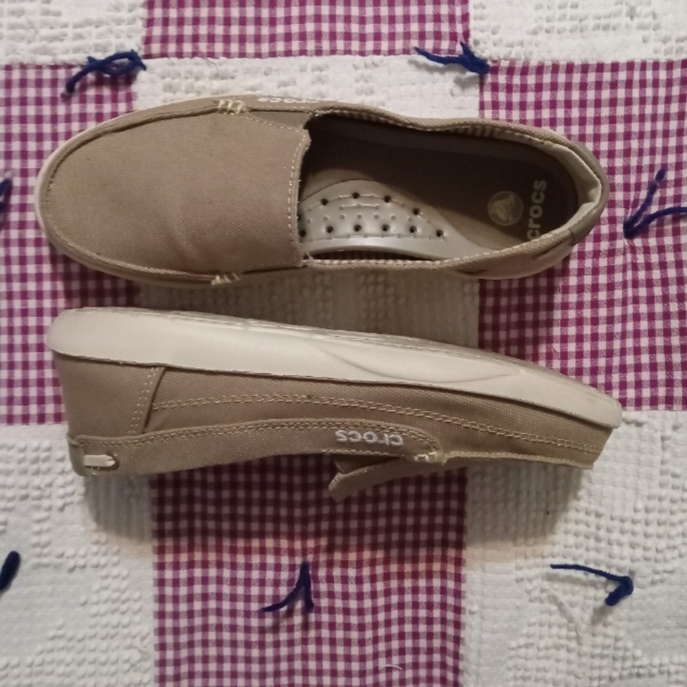 CROCS Women's Tan Slip-On Flats